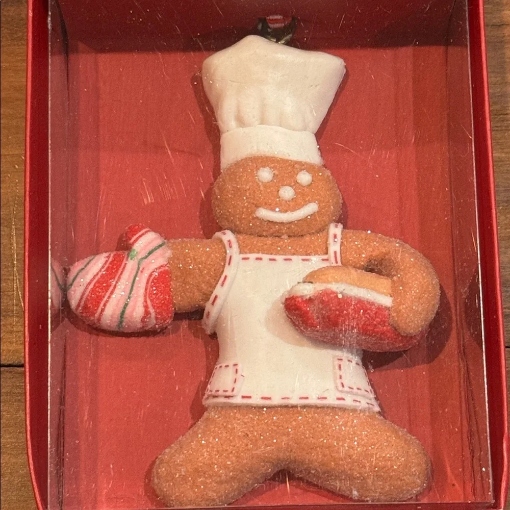 NIB Williams Sonoma Gingerbread Chef Ornament Bakers Bread Christmas Holiday NEW
